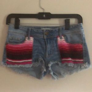 Bullhead Short Short